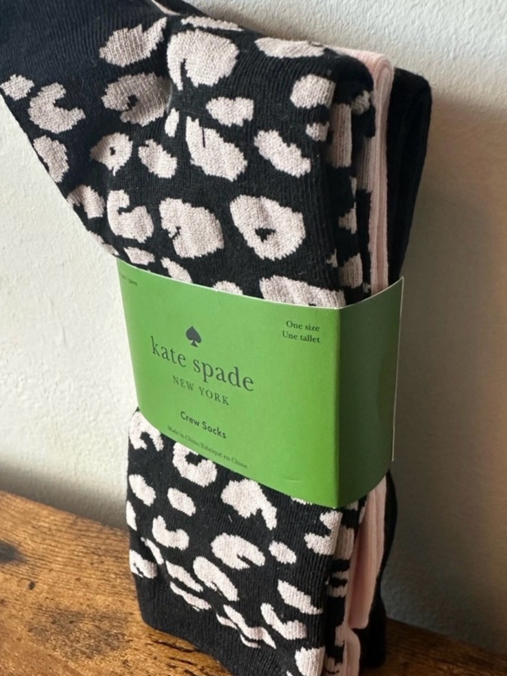 Kate Spade 3-Pack Women’s Black and Pink Crew Socks Cheetah Print, Spade NWT